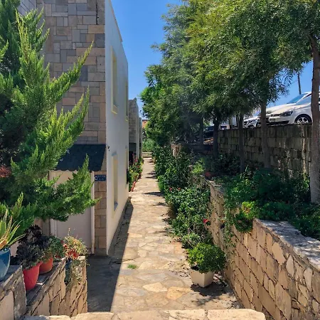 Bardakçı